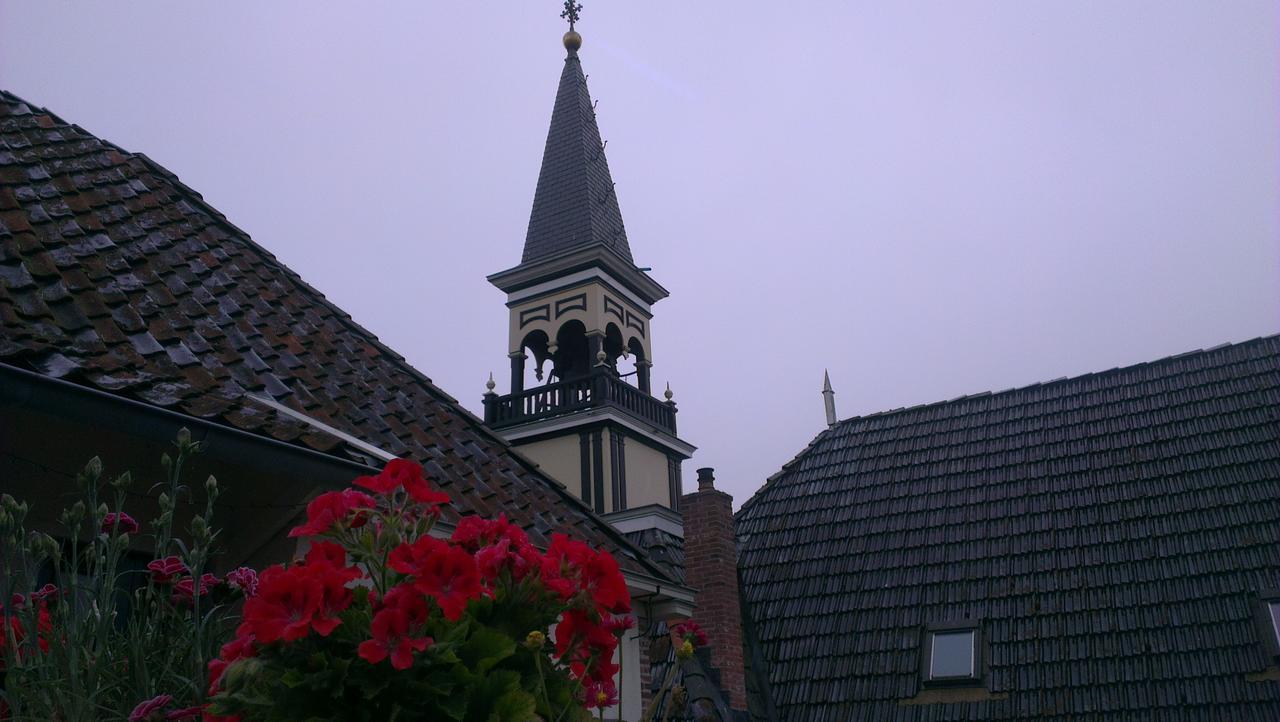 Logement 'De Witte Klok' Oude Bildtzijl Экстерьер фото