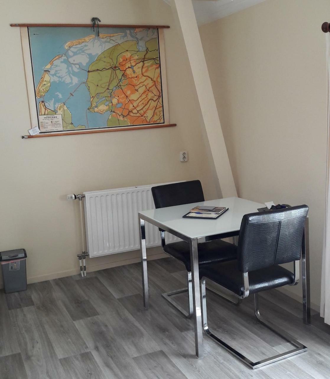 Logement 'De Witte Klok' Oude Bildtzijl Экстерьер фото